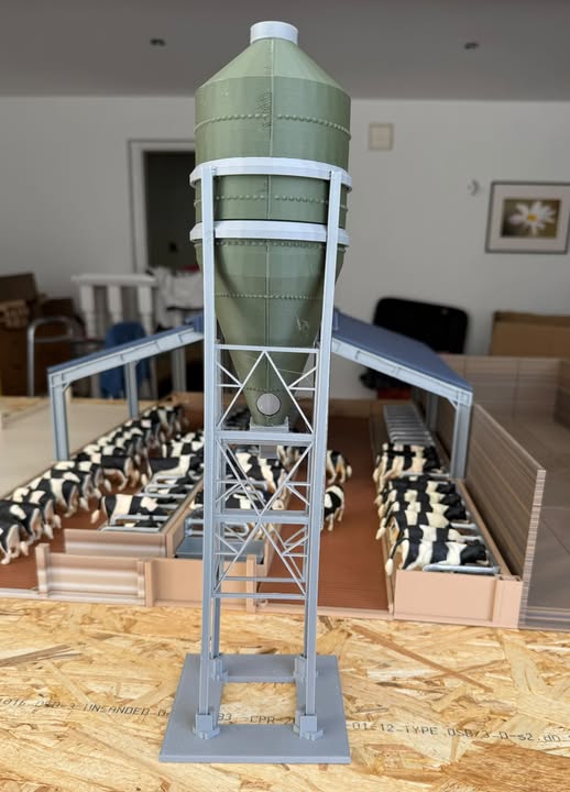 a.Farm yard toy bulk bin GREEN   - supplied with your requested name plate 1/32 scale