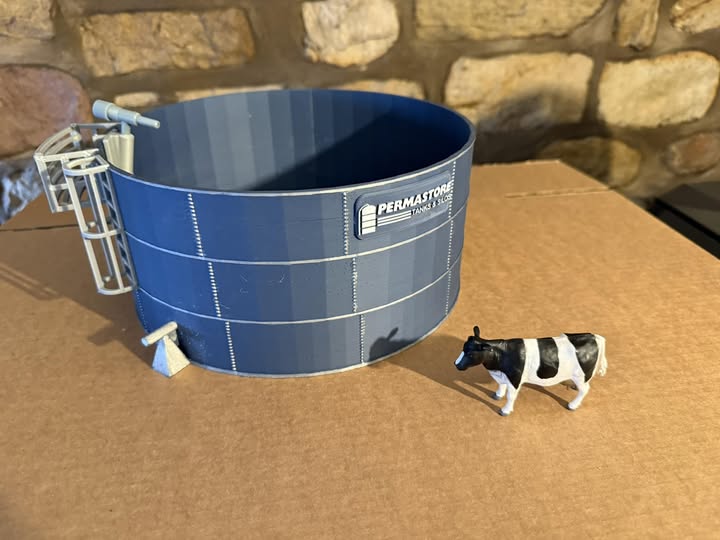 a1.Farm yard toy  SLURRY STORE BLUE - supplied with or without  your requested name plate 1/32 scale