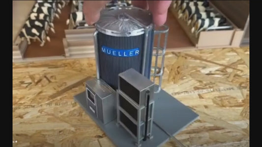 a1.  MILK STORAGE SILO BLUE with cooling radiators - supplied with or without your requested name plate 1/32 scale